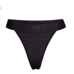 NWT SKIMS thong